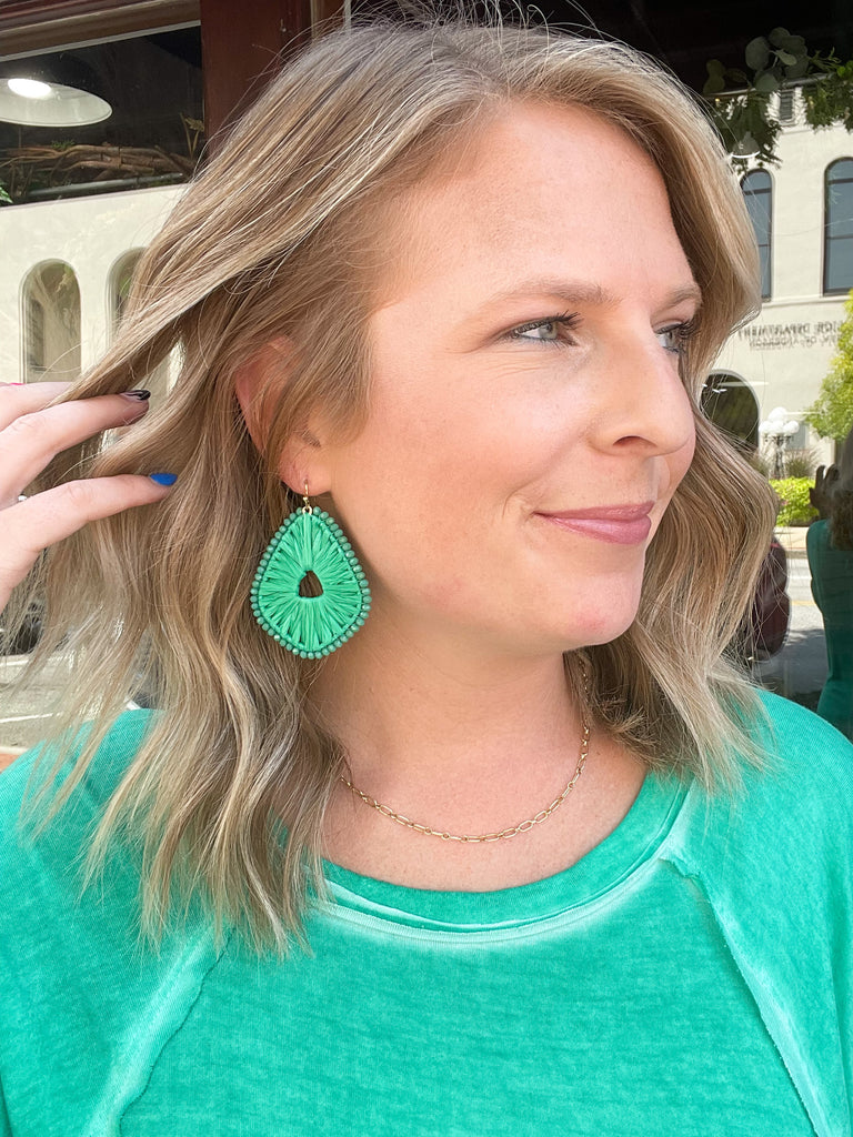 Jump In Earrings : Green