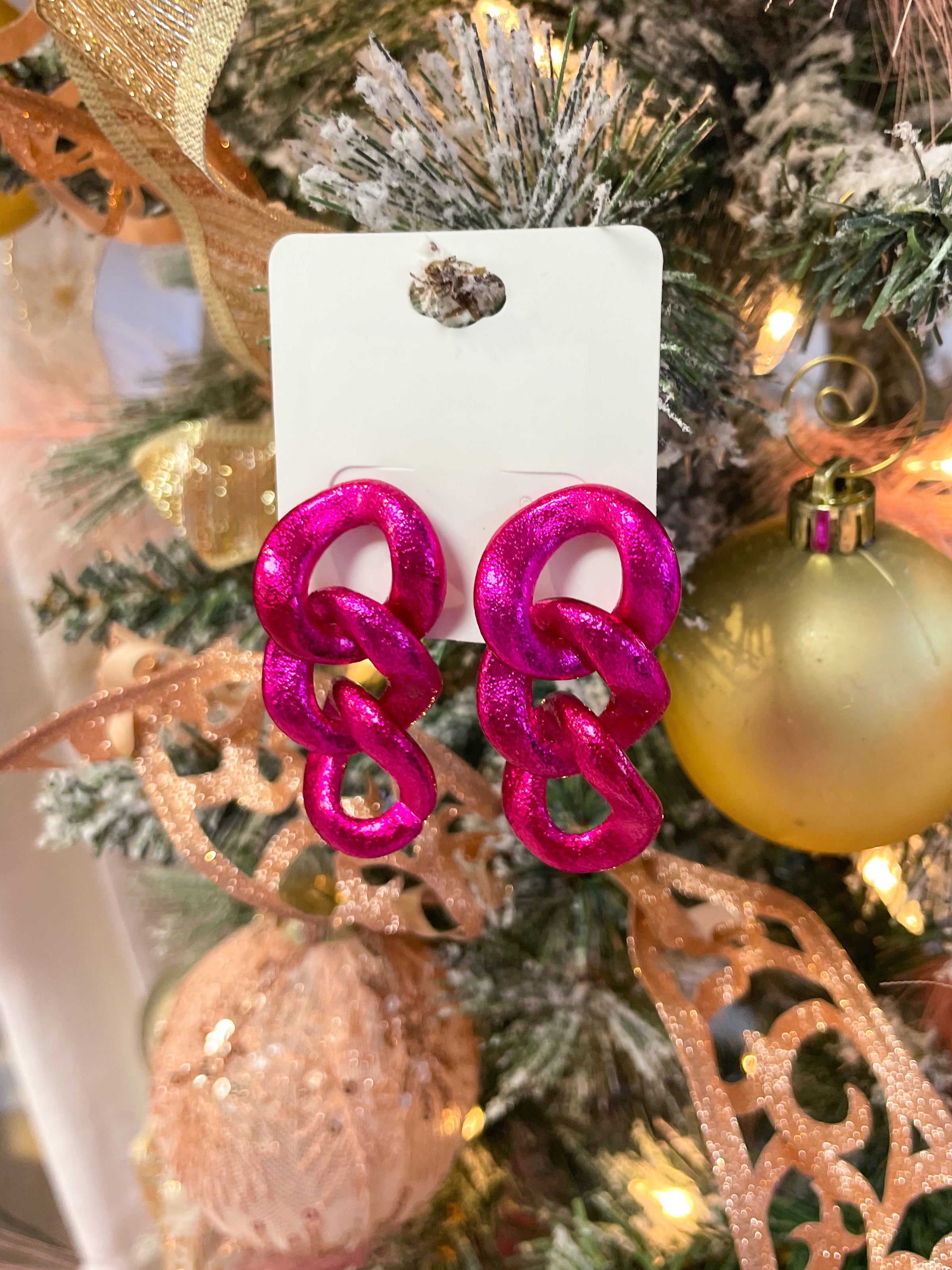 Linked Up Earrings : Fuchsia